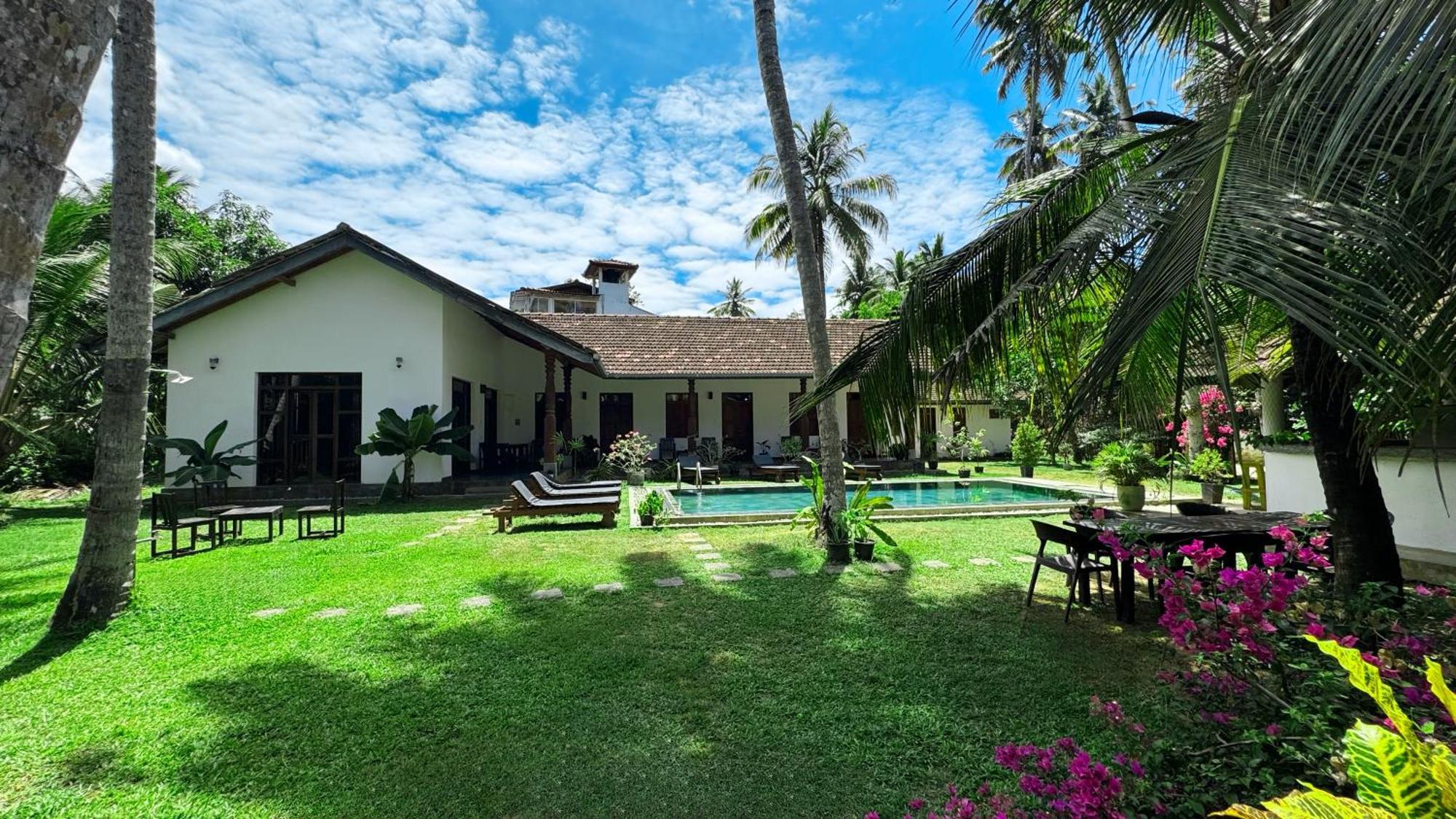 Villa Hiriketiya ديكويلاّ تين المظهر الخارجي الصورة